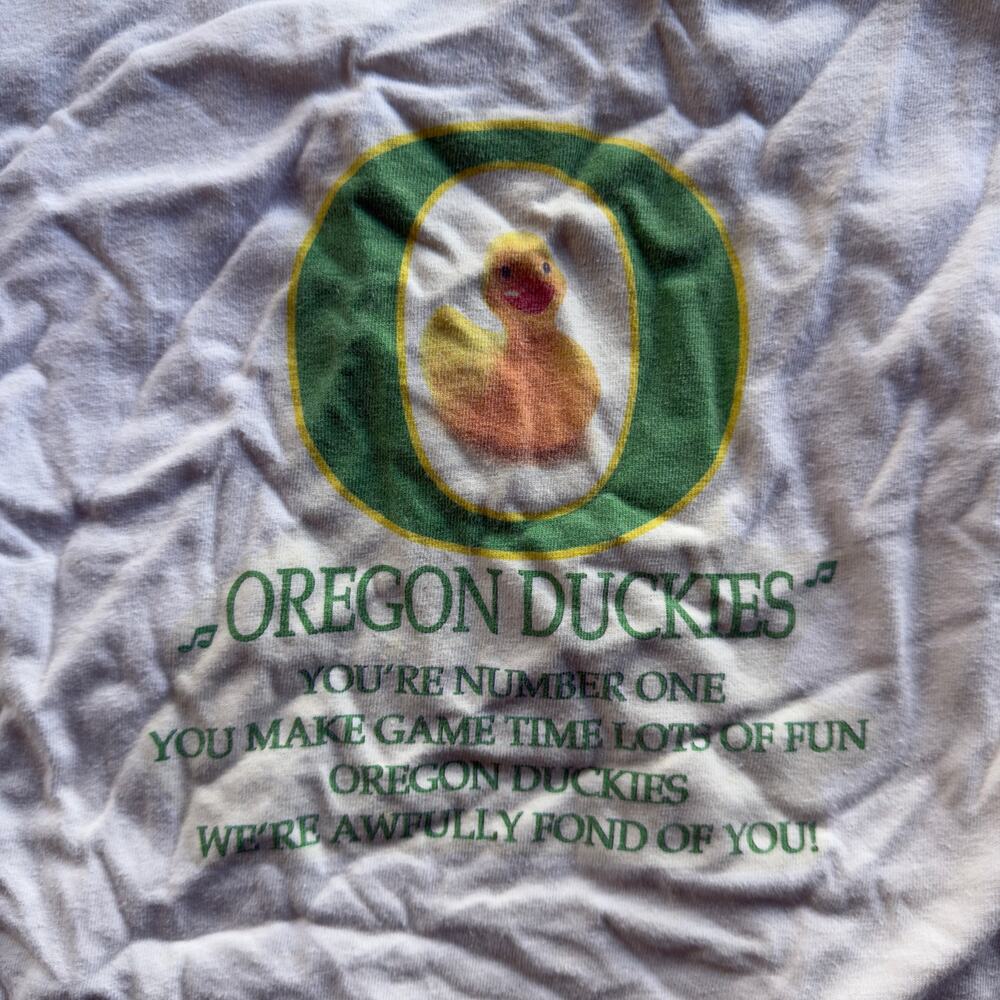 VINTAGE OREGON DUCKS SONG CHANT WHITE LONG SLEEVE XL SHIRT 90S